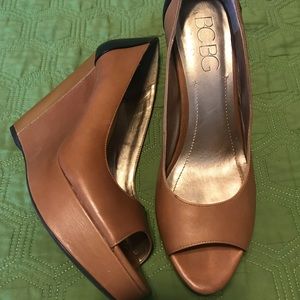 BCBG Wedges